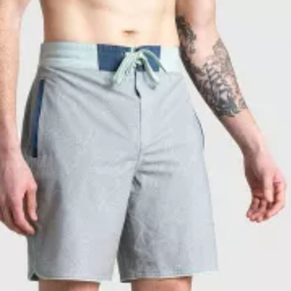 NWT United By Blue Men's Recycled 8" Scalloped Board Shorts Size 36
